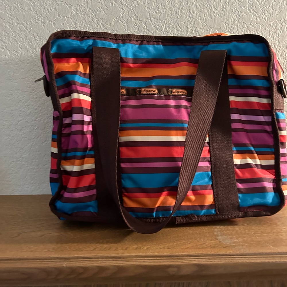 Le Sportsac computer tote. Bold colors
